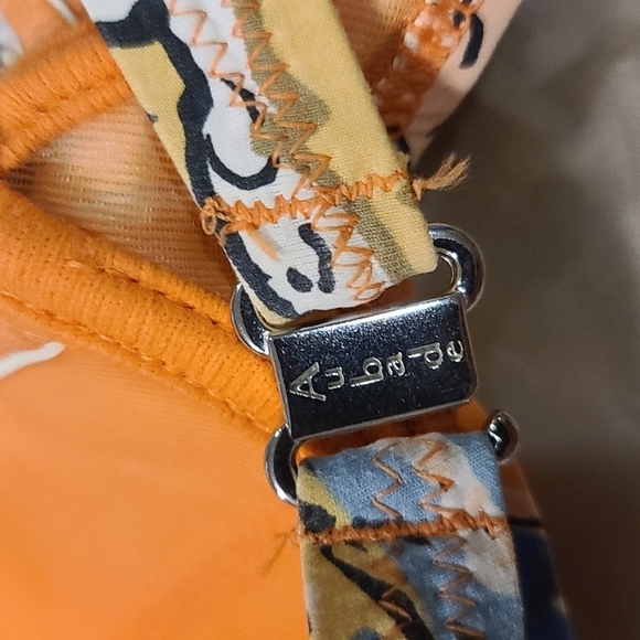 Aubade Paris Ruffle bikini  tropical print, 32C Bra - XS Bottom - Picture 11 of 16